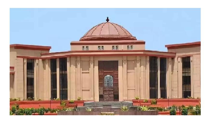 ED की गिरफ्तारी पर उठाए सवाल: चैतन्य बघेल ने हाई कोर्ट में दायर की याचिक 