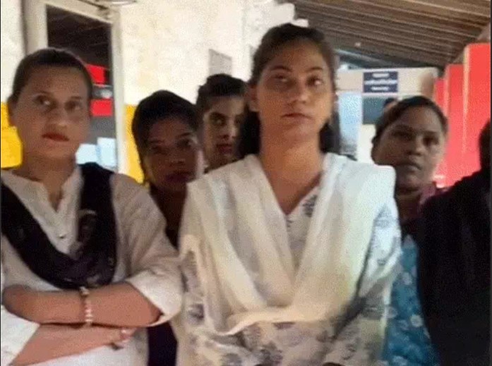 रायपुर पुलिस की भूमिका संदिग्ध,SSP से मांगी रिपोर्ट, धर्मांतरण पर बजरंग-दल ने किया था हंगामा