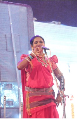 रजत जयंती वर्ष: राज्योत्सव के दूसरे दिन रेखा देवार ने लोक संस्कृति की बिखेरी छटा