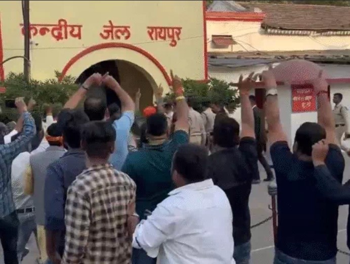 सूदखोर तोमर को 14 दिन की जेल..