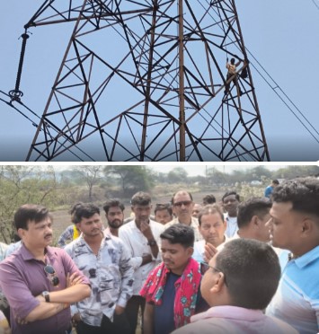 &ldquo;जमीन मेरी, कब्जा फैक्ट्री का&rdquo;: न्याय की आस में हाई-वोल्टेज टावर पर चढ़ा किसान  12 साल से भटकते किसान का फूटा गुस्सा, 6 घंटे तक टावर पर डटा रहा; मुआवजे की घोषणा के बाद उतरा नीचे