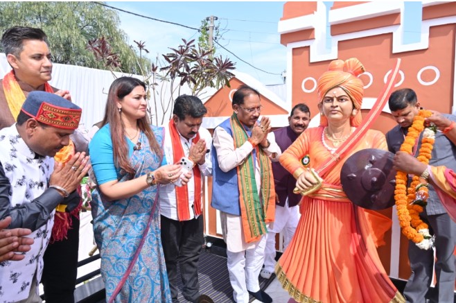 सेमरिया  रानी अवंती बाई लोधी बलिदान दिवस कार्यक्रम में सी.एम. शामिल 