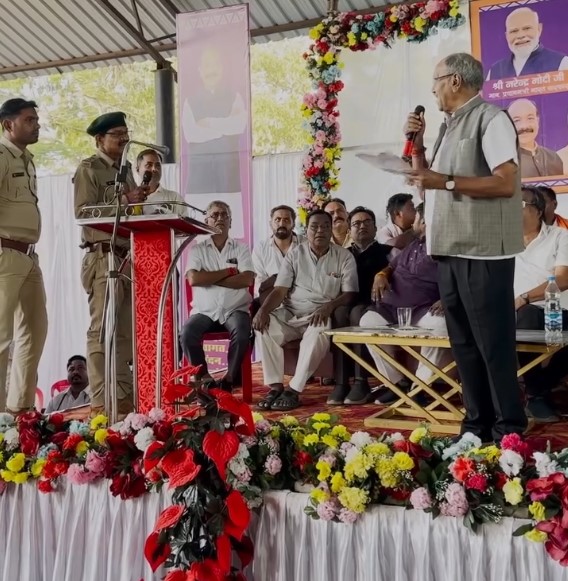 सांसद बृजमोहन ने ऐसा क्या कहा दिया
