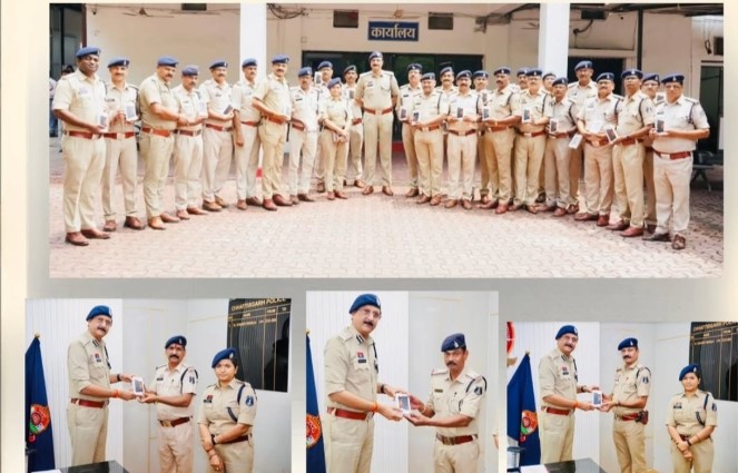 डिजिटल पुलिसिंग की ओर निर्णायक कदम: रायपुर के 308 विवेचकों को मिले ई-साक्ष्य संकलन मोबाइल  तकनीक आधारित विवेचना से जांच होगी अधिक वैज्ञानिक, साक्ष्यों की विश्वसनीयता बढ़ेगी और न्यायिक प्रक्रिया को मिलेगा मजबूत आधार।