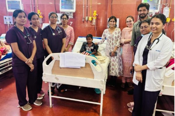 उपचार की विजयगाथा, नन्हें योद्धा हर्ष की प्रेरक यात्रा  अम्बेडकर अस्पताल में संघर्ष से सफलता की प्रेरणादायक कहानी