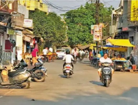 शुक्रवारी बाजार सड़क चौड़ी होगी:एक्सप्रेस-वे से मिलाएंगे, सीधे पहुंचेंगे स्टेशन