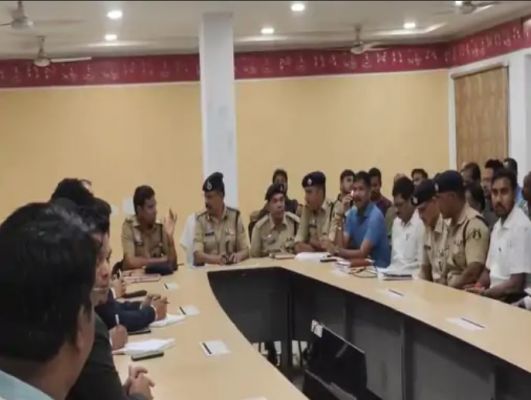 रायपुर SSP ने क्लब-पब संचालकों की ली बैठक