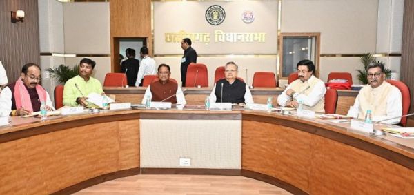 विधानसभा अध्यक्ष डॉ रमन सिंह की अध्यक्षता में कार्य मंत्रणा समिति की बैठक