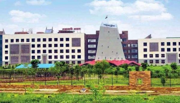 सरकार का नया फरमान, सरकारी कर्मचारियों की चल संपत्ति में गिने जाएंगे शेयर, प्रतिभूतियाँ, डिबेंचर्स और म्युचुअल फण्ड्स; लेन-देन की देनी होगी जानकारी