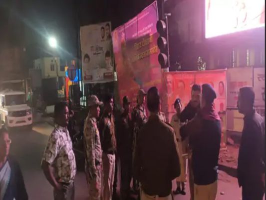 रायपुर की सड़कों पर अपराधियों में पुलिस का खौफ