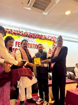 नेपाल में छत्तीसगढ़ के पत्रकार शिवशंकर सोनपिपरे को इंटरनेशनल जर्नलिज्म एक्सिलेंस अवॉर्ड