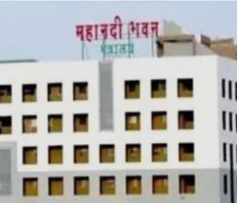 निजी स्कूलों पर सख्ती: एनसीईआरटी किताबें लागू करने के निर्देश  पालकों पर अतिरिक्त बोझ रोकने सरकार का बड़ा कदम, मनमानी पर होगी कार्रवाई