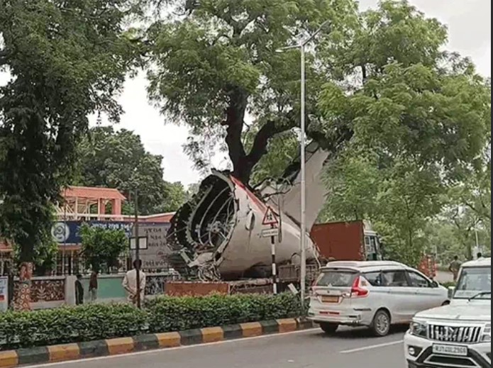 अहमदाबाद प्लेन क्रैश पर सरकार बोली-जल्दबाजी में नतीजे न निकालें: