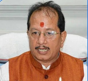 अब बिहार डिप्टी सीएम के भी दो वोटर-कार्ड सामने आए:तेजस्वी बोले- या तो चुनाव आयोग ने किया फर्जीवाड़ा या विजय सिन्हा फर्जी हैं