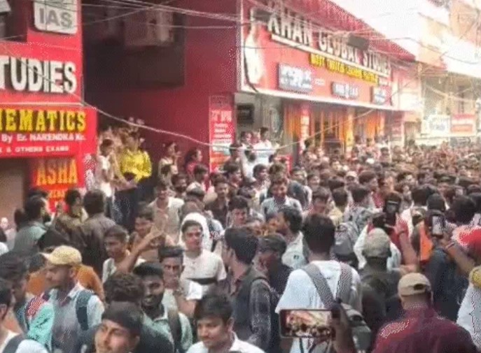 फायरिंग मामले में हो सकती है खान सर की गिरफ्तारी