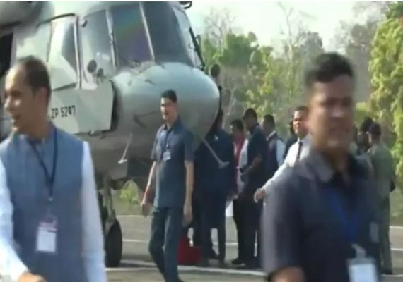 दंतेवाड़ा दौरे के बाद रायपुर लौटे केंद्रीय गृहमंत्री अमित शाह, गृह विभाग की लेंगे अहम बैठक