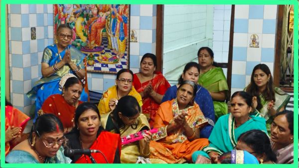 दक्षिणमुखी हनुमान मंदिर में भजन गायन, हसदेव नदी में सामूहिक दीप-दान, प्रधानमंत्री मोदी के उत्तम स्वास्थ्य, दीर्घायु,यश और कीर्ति की कामना 