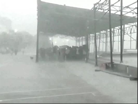 बंगाल की खाड़ी में उठा चक्रवाती तूफान:28 अक्टूबर को आंध्र तट से टकराएगा, तमिलनाडु-पुडुचेरी में तेज बारिश; ओडिशा के 5 जिलों में स्कूल-कॉलेज बंद