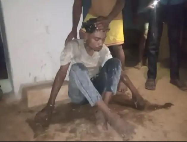 आधी रात को विधवा महिला के घर घुसा नशेड़ी