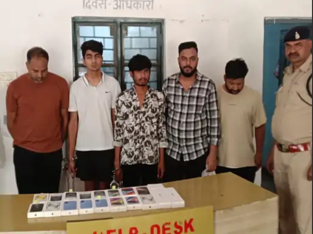 हॉलीवुड फिल्में देखकर 9 मिनट में चुराए 17 iPhone