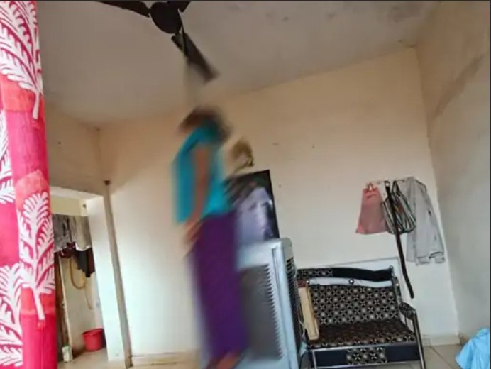 तिल्दा-नेवरा में महिला ने दी जान