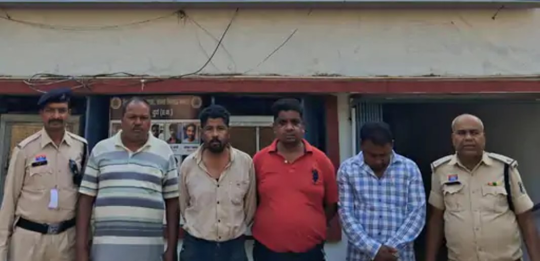 भिलाई में जुआ-सट्टे पर दुर्ग पुलिस का एक्शन