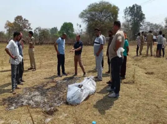 दुर्ग में बेटी-दामाद ने पिता को मारकर जलाया