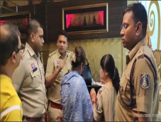 रायपुर के स्पा सेंटरों में पुलिस का छापा:
