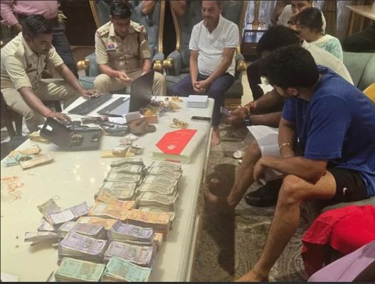 तोमर ब्रदर्स पर शिकंजा..निगम अफसर घर पहुंचे, दस्तावेज मांगे:जोन कमिश्नर बोले- मकान निर्माण परमिशन की जांच होगी;