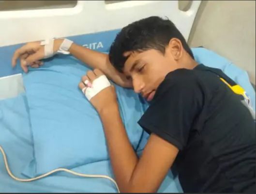 टीचर ने मारा चार थप्पड़ स्टूडेंट अब सुन नहीं पा रहा