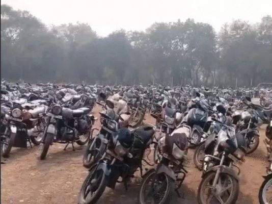 भिलाई में BSP की पार्किंग से 31 बाइक चोरी