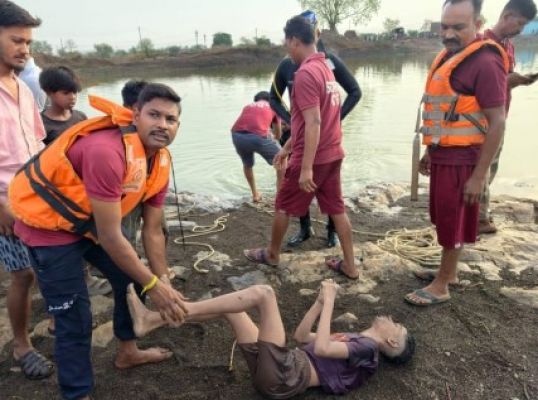 नंदिनी पत्थर खदान में डूबे 13 वर्षीय बालक का शव बरामद, 50 फीट गहरे पानी में एसडीआरएफ का सफल रेस्क्यू ऑपरेशन