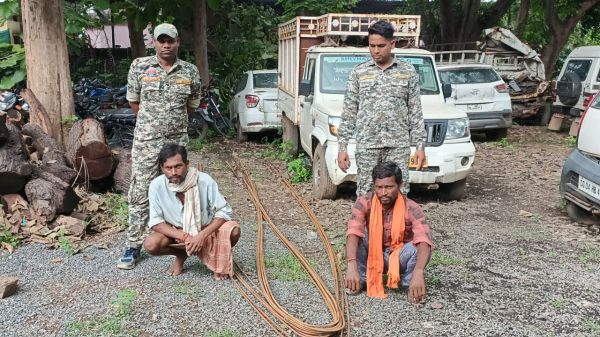 निर्माणाधीन आंगनबाड़ी से सरिया-पाइप चोरी का खुलासा, बरमकेला पुलिस ने दो आरोपियों को किया गिरफ्तार..