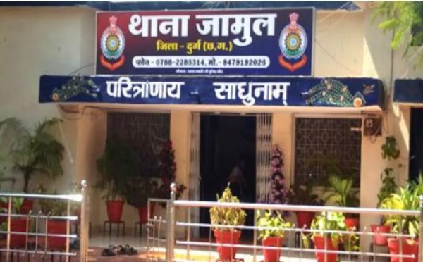 मोटरसाइकिल के विवाद में युवक की चाकू मारकर हत्या, आरोपी गिरफ्तार