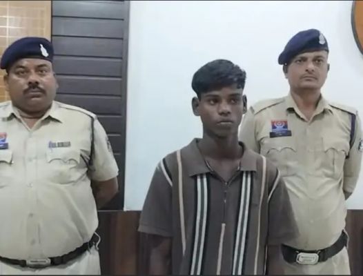 बिरयानी खाने के लिए लूट,विरोध पर चाकू से मार डाला:रायगढ़