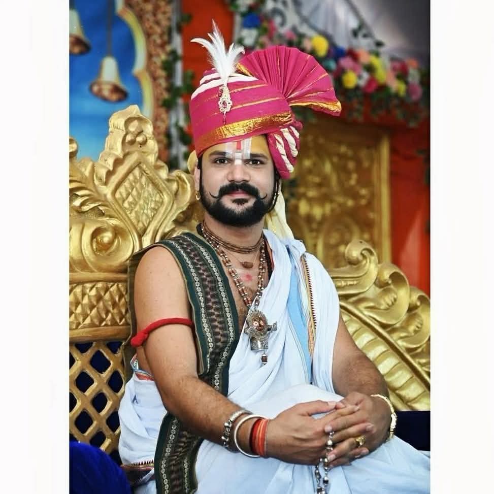 शिवरीनारायण में शिव महापुराण कथा के दूसरे दिन प्रेस वार्ता से रूबरू हुए  कथा व्यास पंडित युवराज पांडे 