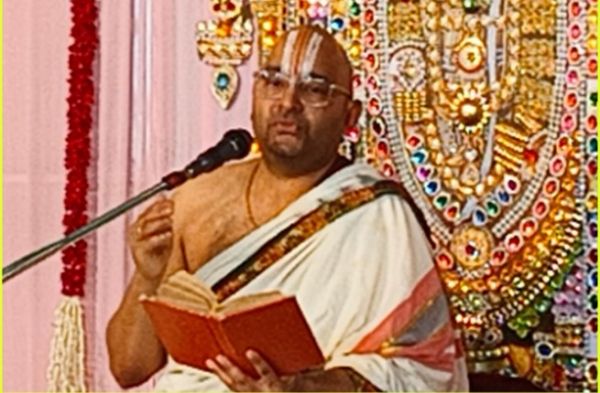 मन की भ्रम, बुद्धि और ज्ञान का लोक पाप का ही यह परिणाम हैं, इसलिए हर व्यक्ति को कर्म करते समय सावधानी बरतनी चाहिए  - स्वामी राम कृष्णाचार्य जी महाराज ।