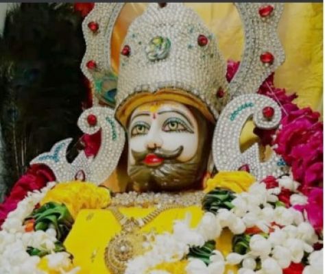 चांपा नगर में दिनांक 2 नवंबर दिन रविवार को श्री श्याम बाबा का  जन्म दिवस धूम-धाम से मनाया जाएगा साथ ही दिन रविवार को सुबह 11:00 से बरपाली चौक चांपा में भव्य भंडारा का आयोजन रखा गया है