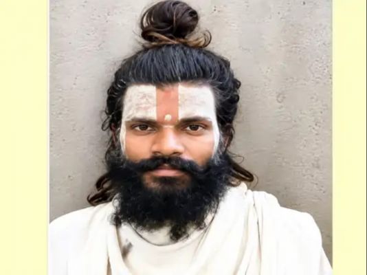 वृंदावन में संत प्रेमानंद महाराज के 25 साल के शिष्य के चौथी मंजिल से गिरने का वीडियो सामने आया 