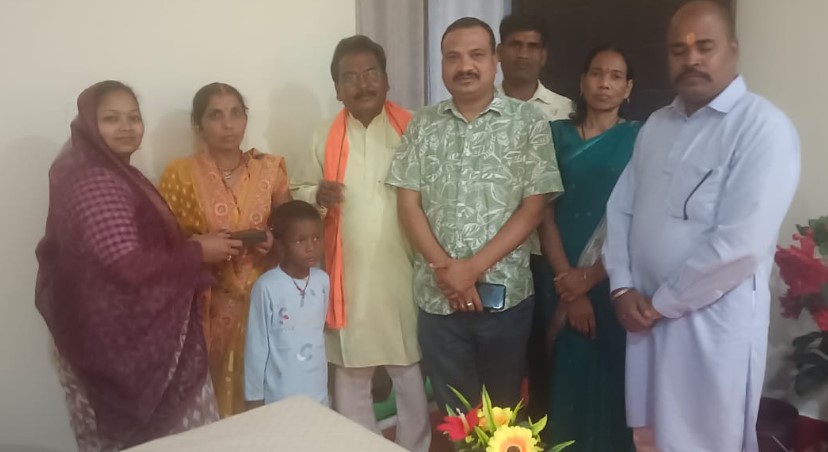 श्रवण बाधित शोभा गुप्ता को श्रवण यंत्र किया गया प्रदाय