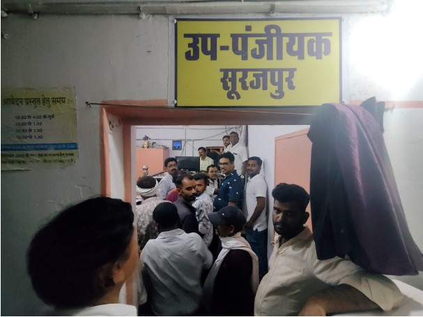 जिले में पंजीयन विभाग अंतर्गत 10 नवीन क्रांतियां की शुरुआत, तीन सेवाएं शुरू, शीघ्र शुरू होंगी अन्य सेवाएं -जिले में 290 विक्रय विलेखों के पंजीयन पश्चात स्वत: नामांतरण