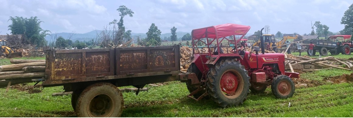वन परिक्षेत्र रामानुजगंज के बीट चुमरा में अवैध अतिक्रमण पर की गई कार्यवाही