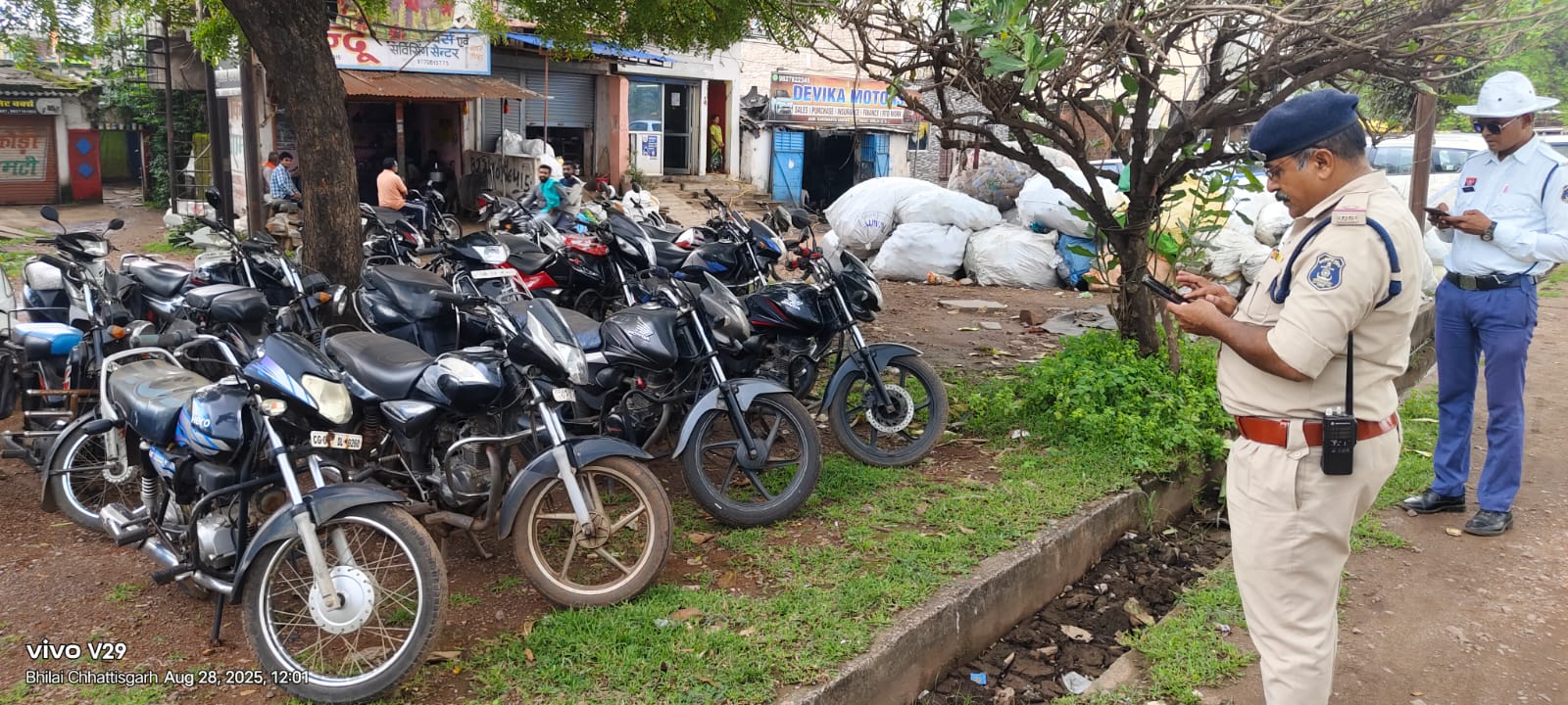 सशक्त एप और ऑपरेशन सुरक्षा के तहत व्यापक वाहन जांच   अपराध और उल्लंघनों पर प्रभावी कार्यवाही 