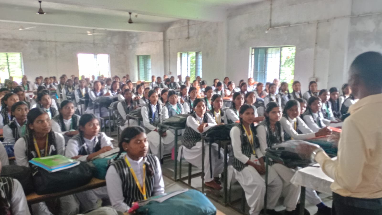 आज आयुष विभाग सूरजपुर के विकास खंड प्रतापपुर में आयुर्वेद एवं योग जागरूकता कार्यक्रम किया गया आयोजित