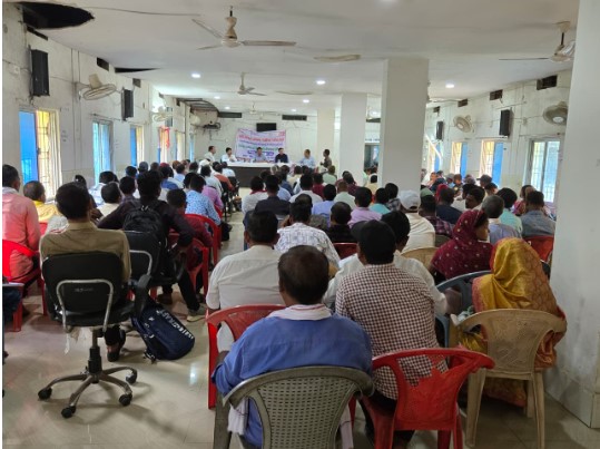 *प्रतापपुर विकासखंड में विलेज एक्शन प्लान पर हुई महत्वपूर्ण बैठक