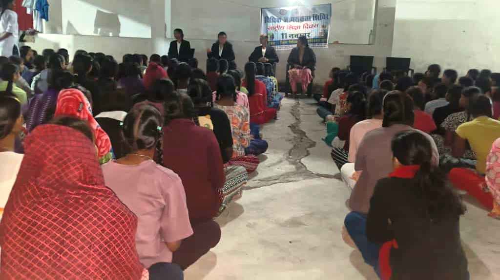 कस्तूरबा गांधी बालिका छात्रावास में विधिक जागरूकता शिविर का हुआ आयोजन।