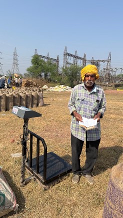 जिले में नियमानुसार, पारदर्शी और सुव्यवस्थित ढंग से धान खरीदी जारी   खरीदी प्रक्रिया पारदर्शी, सुगम और विश्वसनीय: किसान शिवलोचन