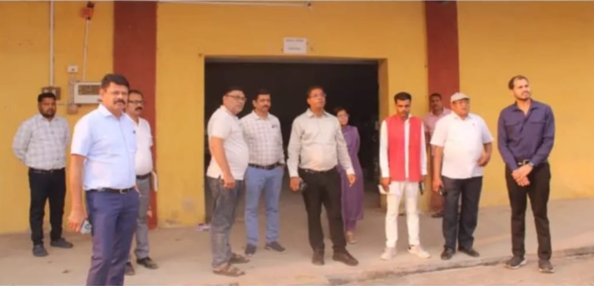 *बिहान छत्तीसगढ़= सारंगढ़ में EVM का त्रैमासिक निरिक्षण कलेक्टर डॉ संजय कनौजे सहित दलों के प्रतिनिधि रहें मौजूद*