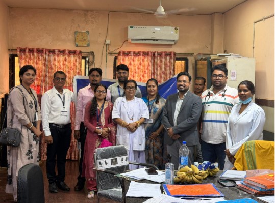 एनएचआरसीसीबी टीम कांकेर द्वारा विश्व स्वास्थ्य दिवस पर जागरूकता कार्यक्रम का आयोजन व सिविल अस्पताल में मरीजों व उनके परिजनों को फल व बिस्किट वितरण किया गया ।