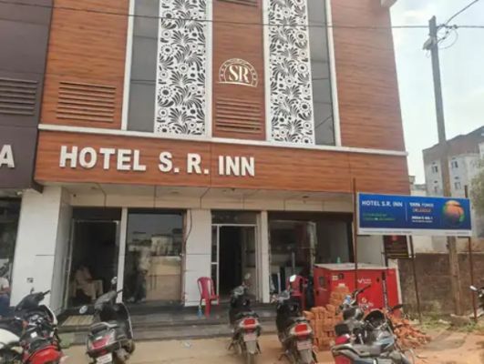 होटल में फंदे से झूलता मिला व्यवसायी, सुसाइड नोट बरामद